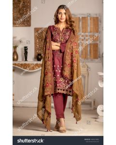 Tiptop Purple Silk Classic Sari with Embroidered Work