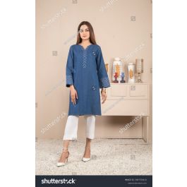 Chinon Salwar Kameez In Green Colour